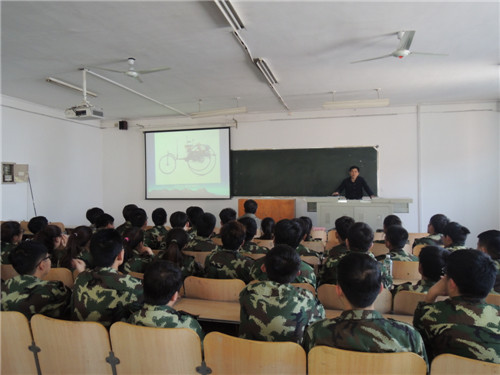 河北工业大学卞学良教授来我院作报告