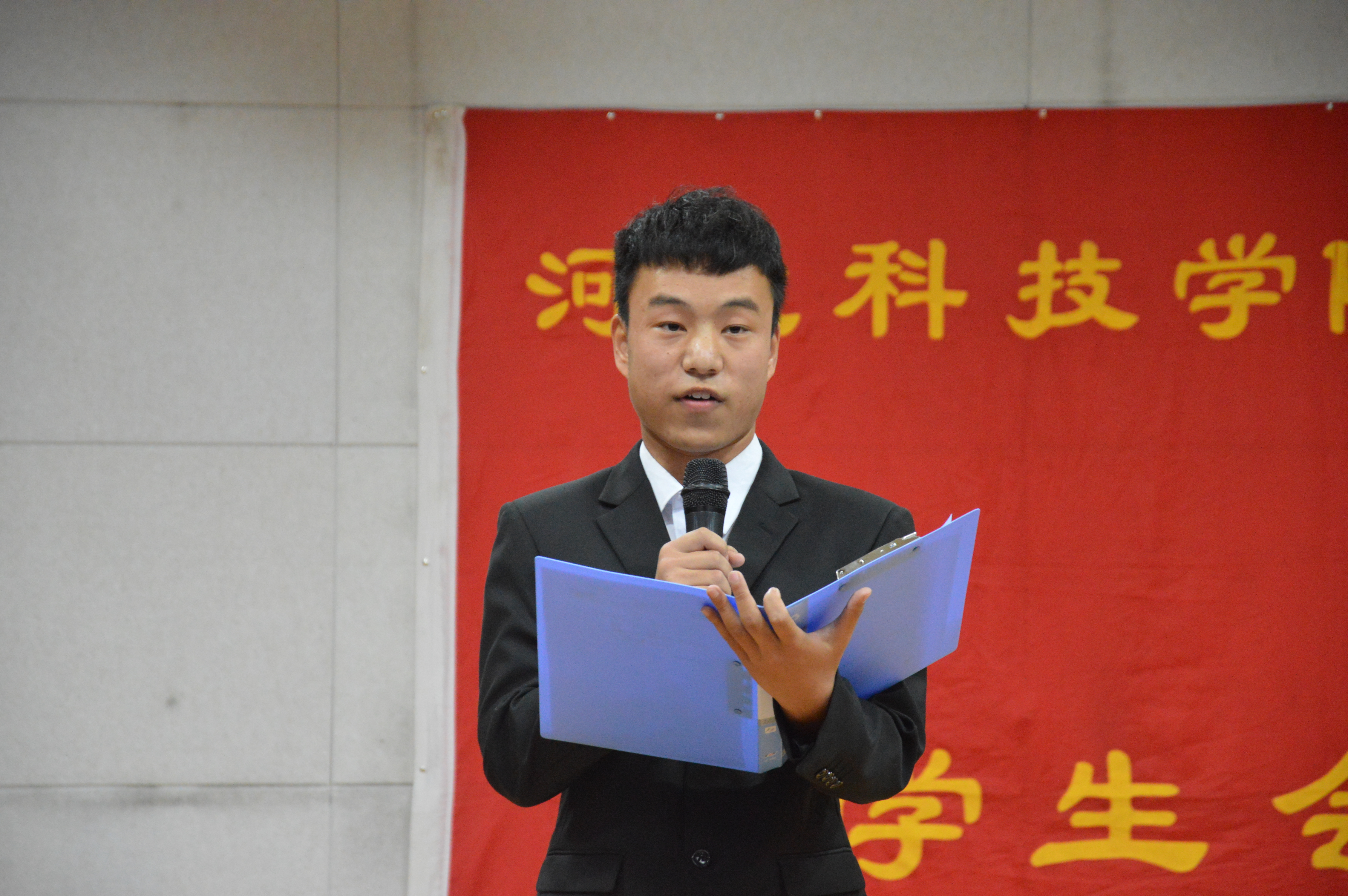 UG环球官方网首届“大学生 讲宪法”比赛圆满落幕