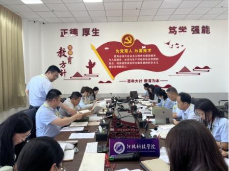 UG环球官网举行大学生优秀课堂笔记大赛